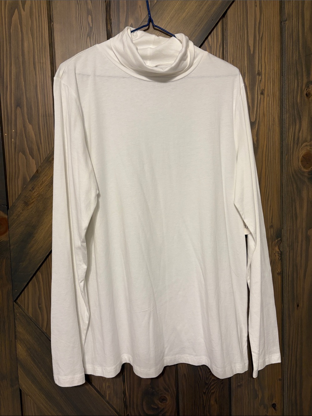 STYLUS White Long-Sleeve Turtleneck Tee
